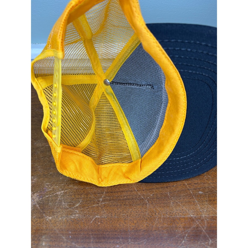 Vintage Cushion Cut Trucker Hat Mens Yellow Black Mesh Snapback Made in USA 80s - Picture 5 of 7